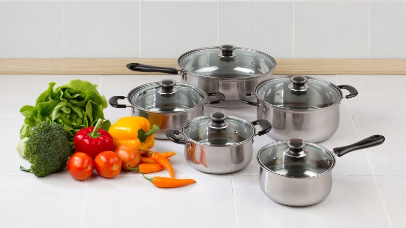 Pans vs pots