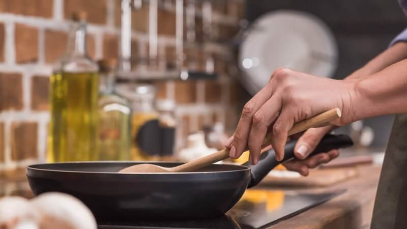 skillet when cooking